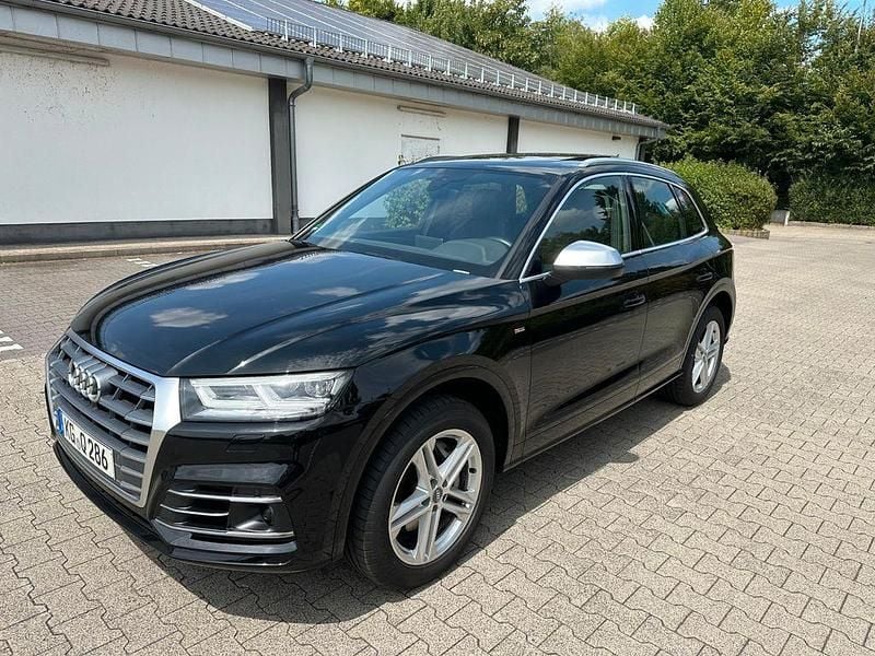 Schwarz Gebraucht 2018 Audi Q5 S-Line SUV | 33.900 € (Fairer Preis) - Bild 1/4