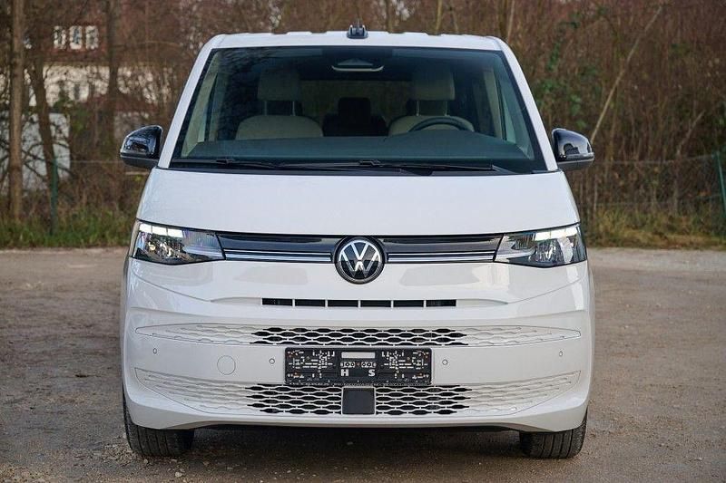 Neu VW Multivan Life 150 PS (110 kW) 2025 Weiß Van