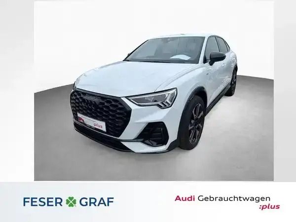 Gletscherweiß Gebraucht 2024 Audi Q3 Sportback Ambiente SUV | 39.890 € (Fairer Preis) - Bild 1/4