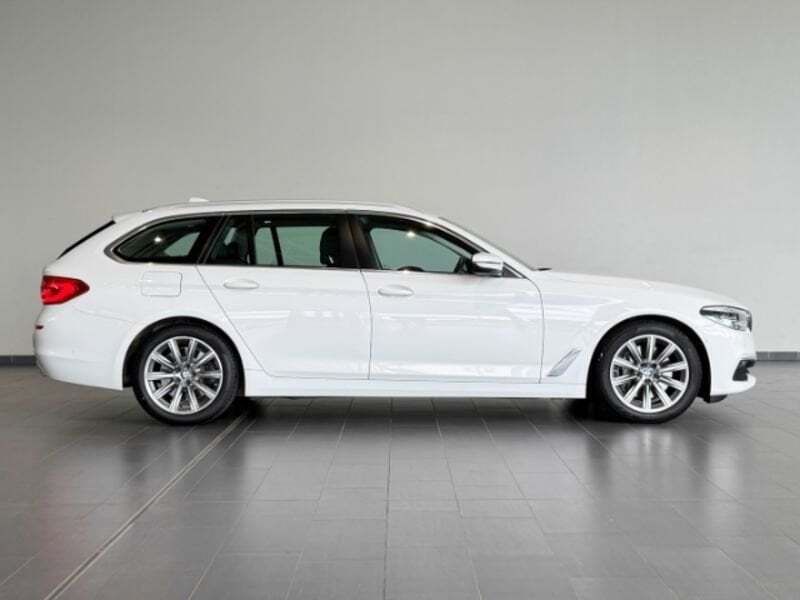 Gebraucht BMW 540 Sport Line 340 PS (250 kW) 2019 Alpinweiß uni Kombi