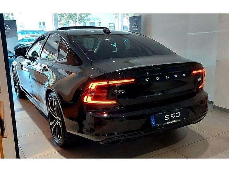 Gebraucht Volvo S90 455 PS (334 kW) 2024 Onyx black (metallic) Limousine