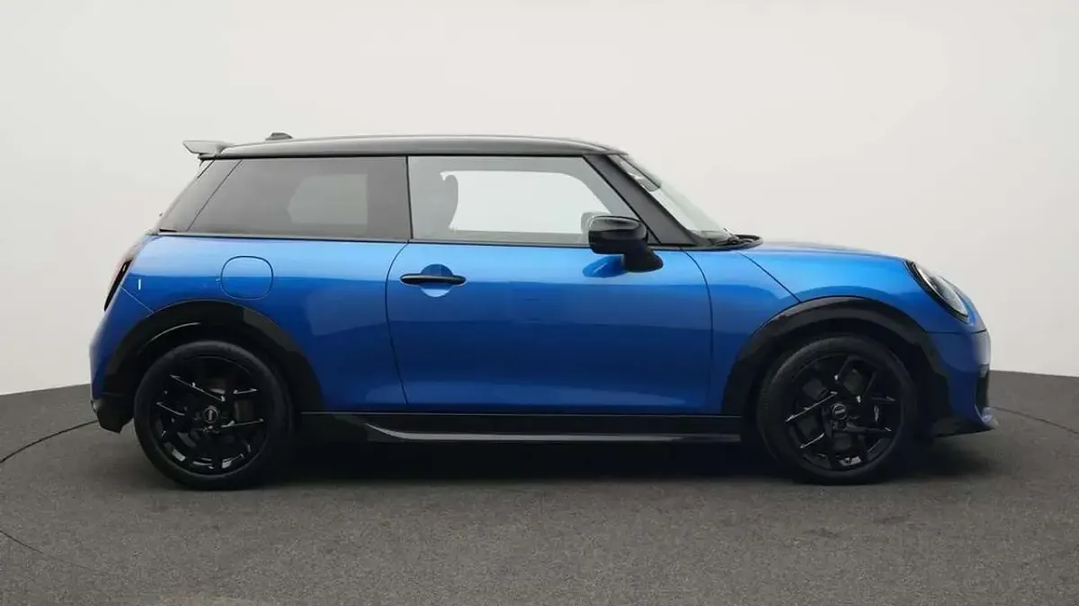 Gebraucht Mini John Cooper Works 204 PS (150 kW) 2025 Blau Kleinwagen