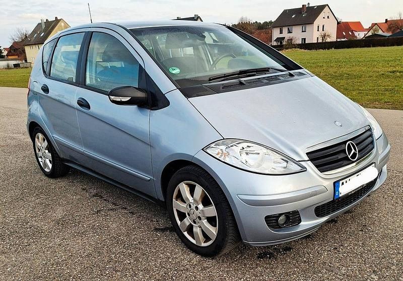 Gebraucht Mercedes A170 Classic 116 PS (85 kW) 2007 Blau Limousine