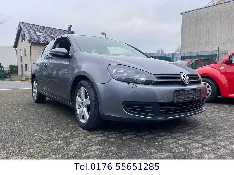 Gebraucht VW Golf 86 PS (63 kW) 2010 Grau Limousine