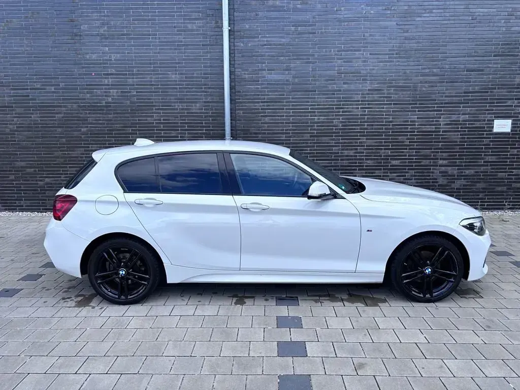Gebraucht BMW 120 M Sport 184 PS (135 kW) 2017 Weiß Limousine