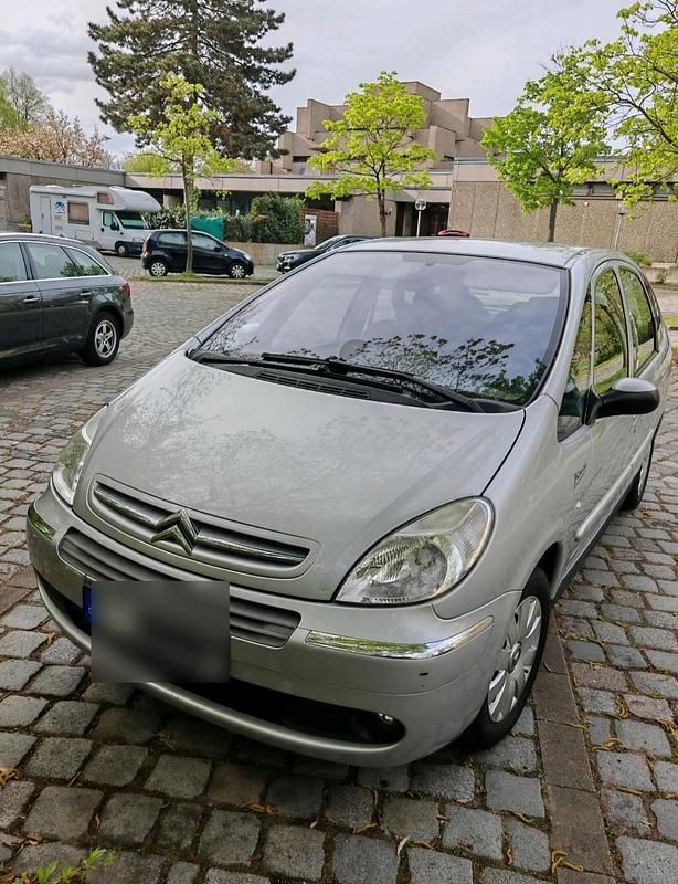 Silber Gebraucht 2008 Citroën Xsara Picasso Van / Kleinbus | 1.500 € (Etwas zu teuer) - Bild 1/4