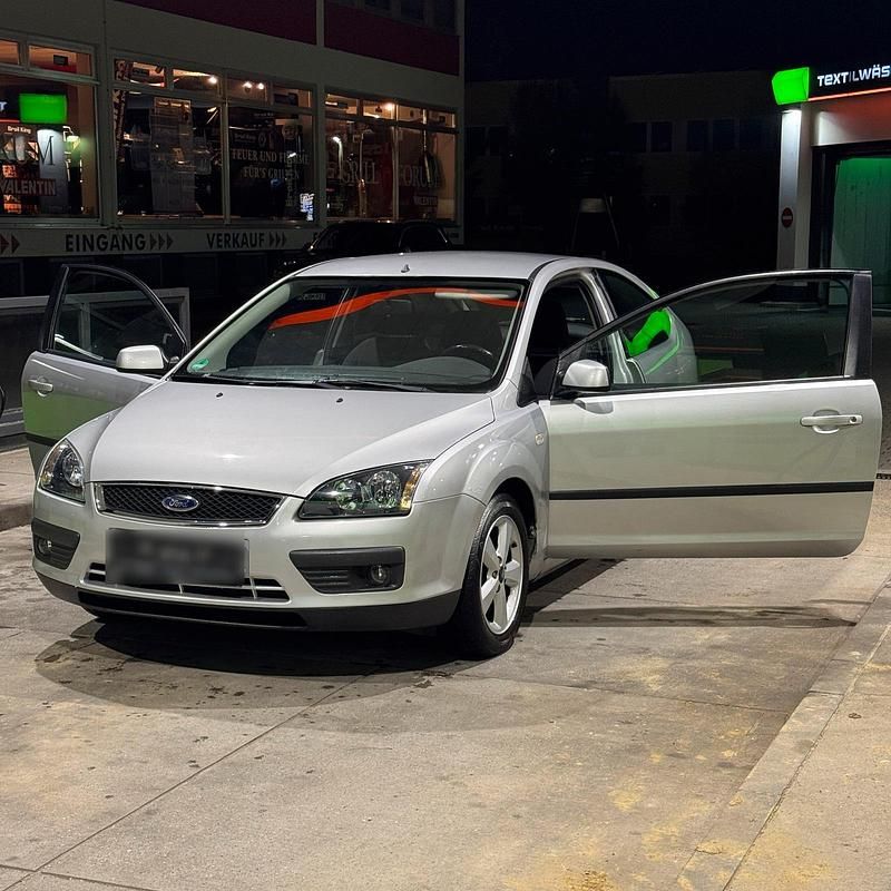 Gebraucht Ford Focus Sport 101 PS (74 kW) 2006 Coupé