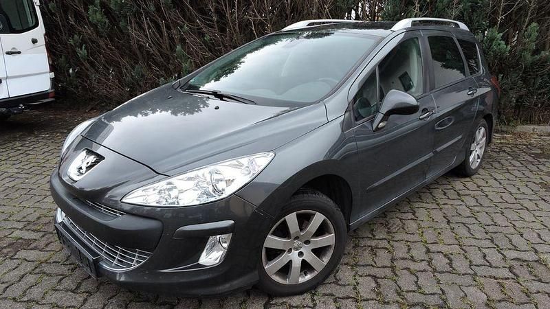 Grau Gebraucht 2010 Peugeot 308 Kombi | 1.200 € (Fairer Preis) - Bild 1/4