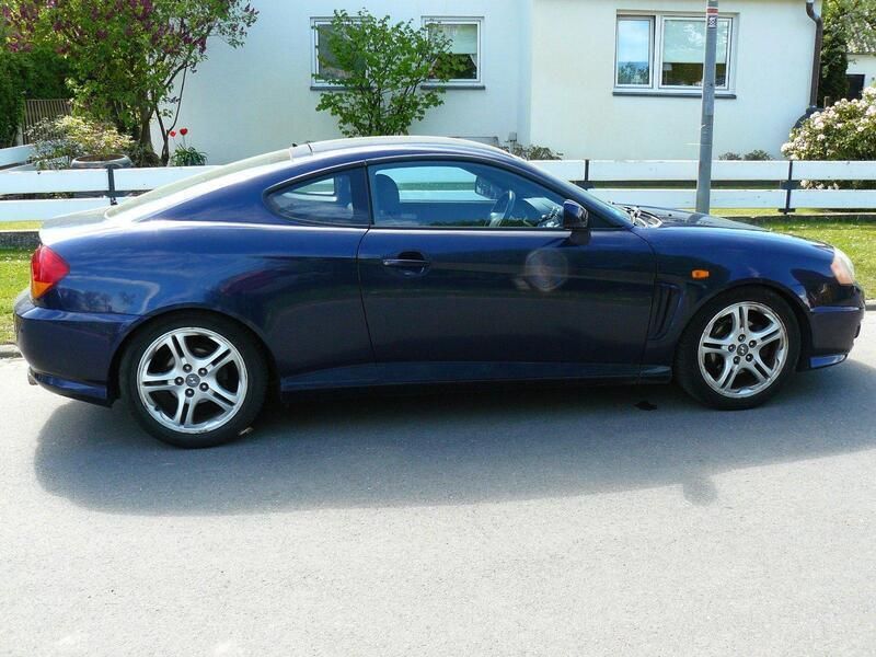 Blau Gebraucht 2003 Hyundai Coupé Coupé | 2.800 € (Superpreis) - Bild 1/4