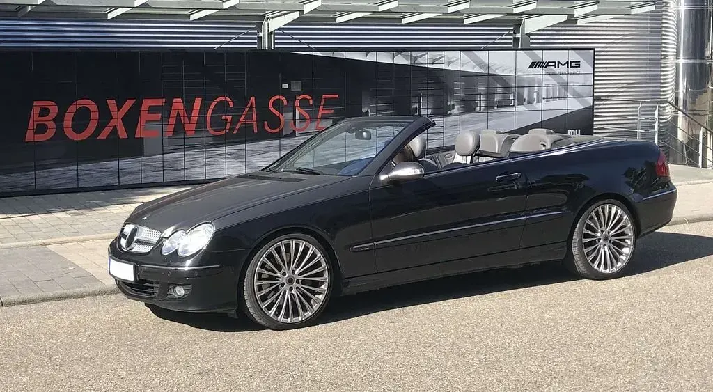Gebraucht Mercedes CLK350 Avantgarde 272 PS (200 kW) 2007 Schwarz Cabrio