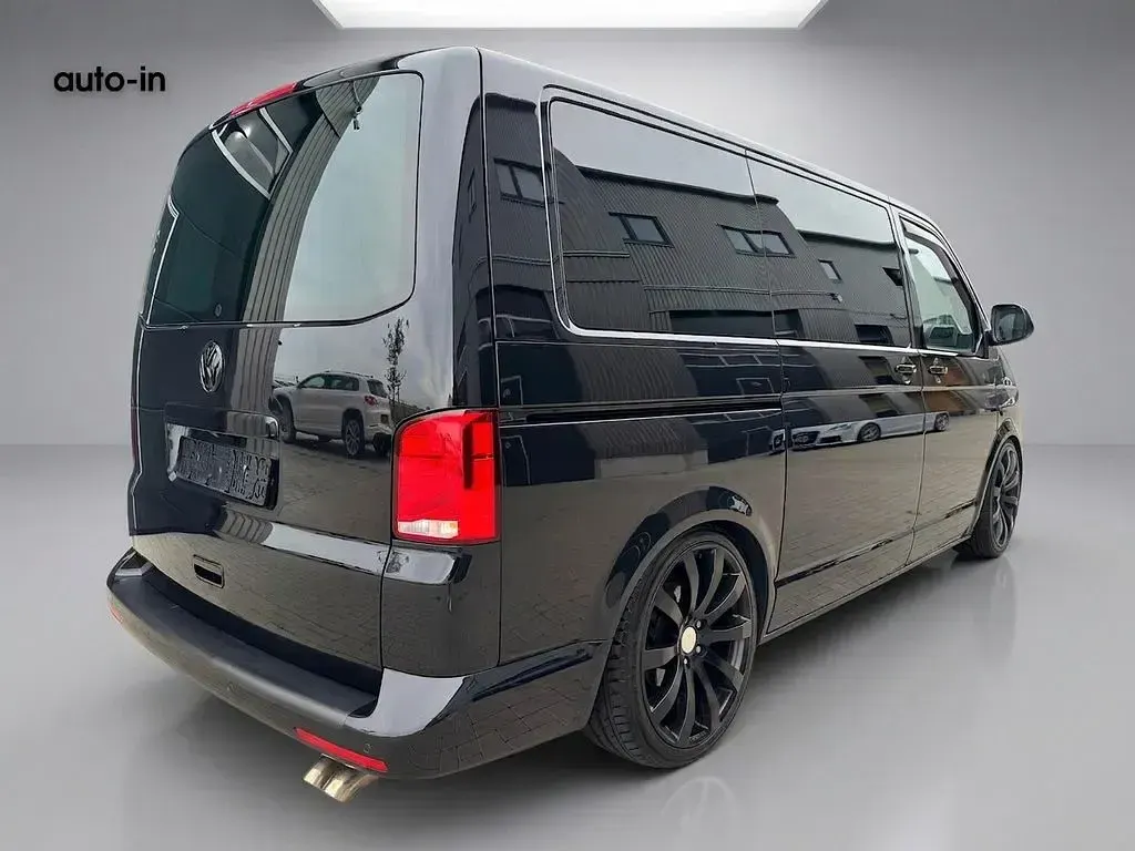 Gebraucht VW Multivan Highline 179 PS (131 kW) 2012 Schwarz Van / Kleinbus