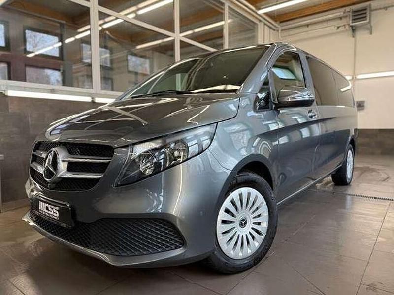 Gebraucht Mercedes V250 190 PS (139 kW) 2022 Selenitgrau Van / Kleinbus
