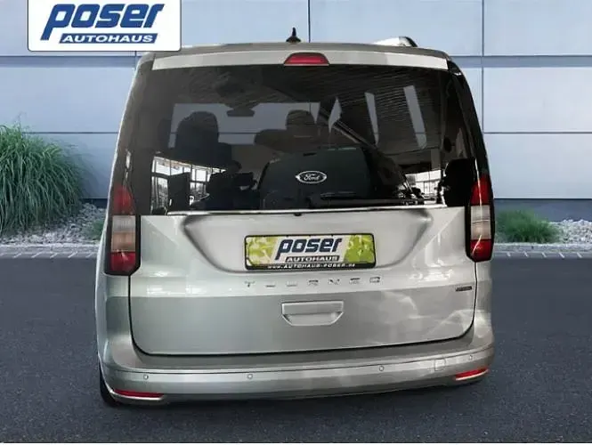 Neu Ford Tourneo Connect Titanium 150 PS (110 kW) 2026 Silber Van / Kleinbus
