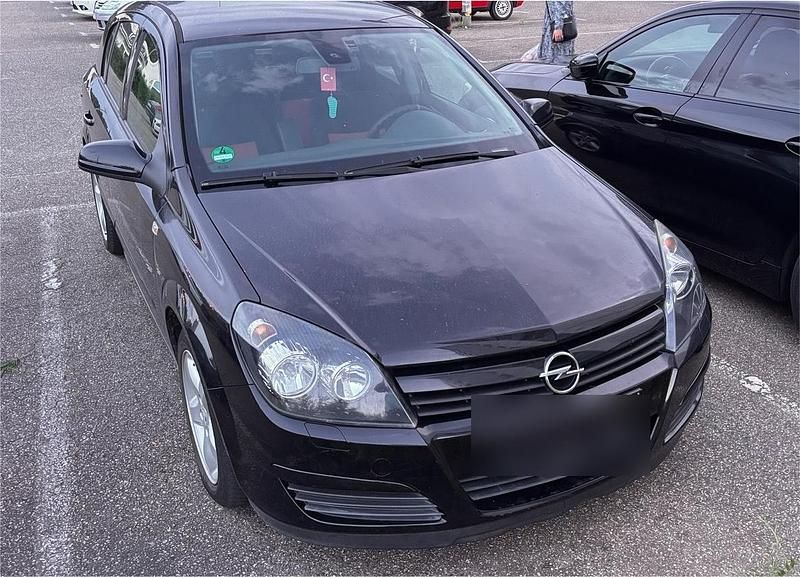 Schwarz Gebraucht 2005 Opel Astra Kleinwagen | 1.300 € (Superpreis) - Bild 1/4