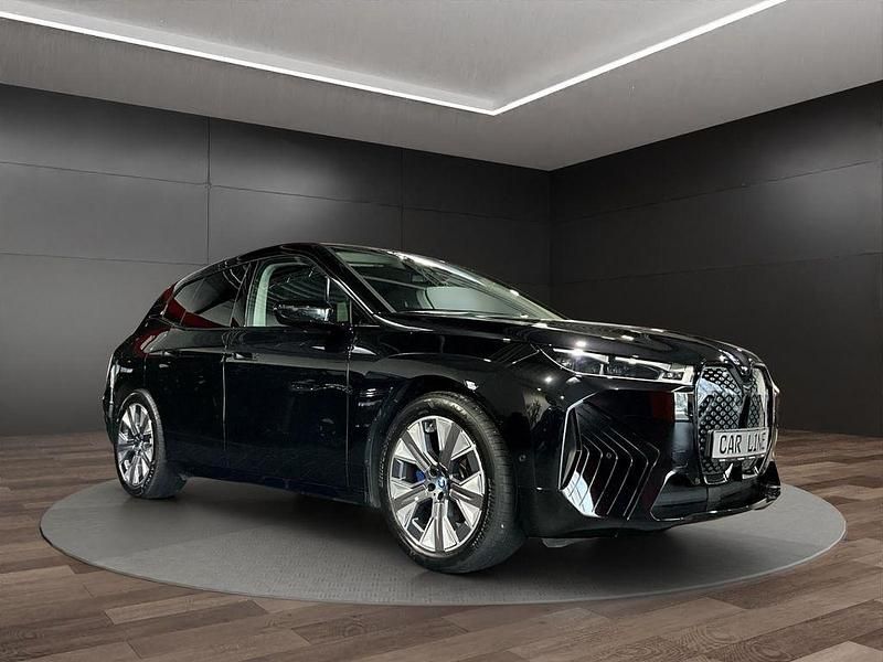 Gebraucht BMW iX Sport Line 239 kW (326 PS) 2023 Schwarz SUV