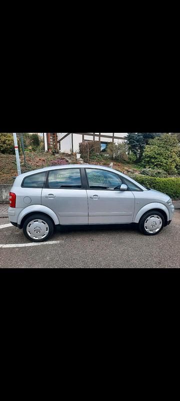 Gebraucht Audi A2 75 PS (55 kW) 2001 Silber Kleinwagen