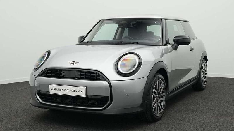 Grau Gebraucht 2024 Mini Cooper Classic Kleinwagen | 25.303 € (Fairer Preis) - Bild 1/4