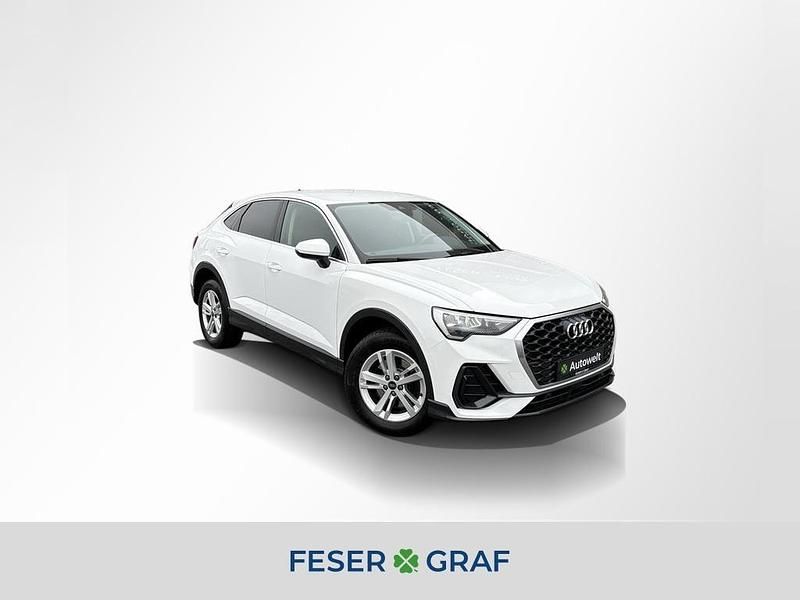 Weiß Gebraucht 2022 Audi Q3 Sportback Comfort SUV | 22.890 € (Superpreis) - Bild 1/4