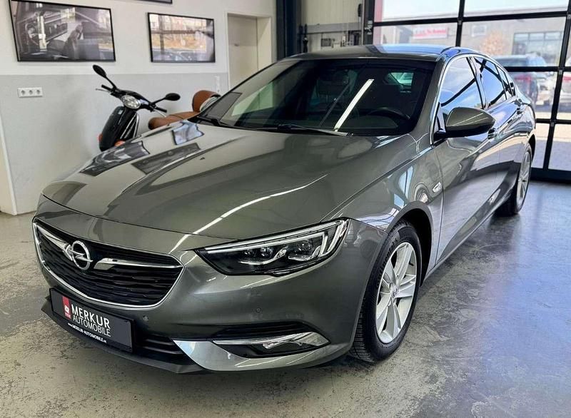 Grau Gebraucht 2018 Opel Insignia Sport Limousine | 10.800 € (Superpreis) - Bild 1/4