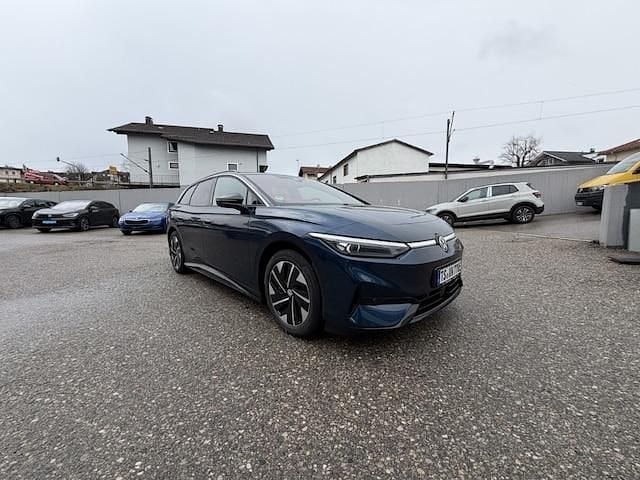 Gebraucht VW ID.7 Pro 210 kW (286 PS) 2024 Blau Kombi