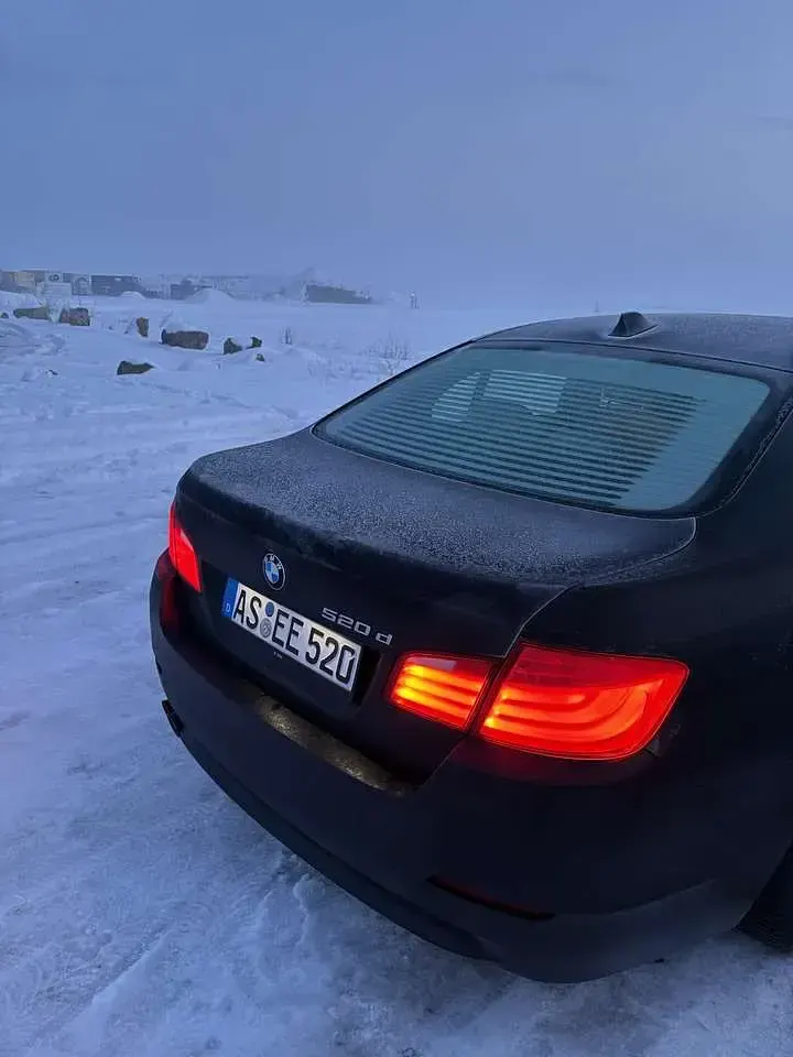 Gebraucht BMW 520 184 PS (135 kW) 2011 Limousine