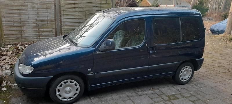Gebraucht Peugeot Partner 90 PS (66 kW) 2000 Blau Van / Kleinbus