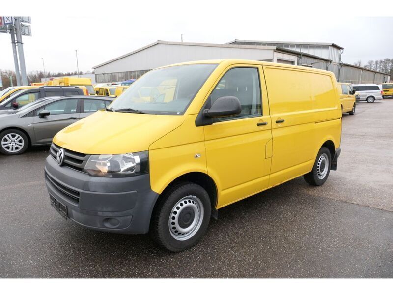 Gebraucht VW T5 84 PS (61 kW) 2011 Ginstergelb r1032 Van