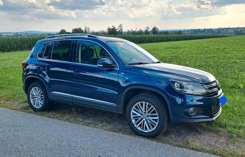 Blau Gebraucht 2014 VW Tiguan SUV | 12.250 € (Guter Preis) - Bild 1/4