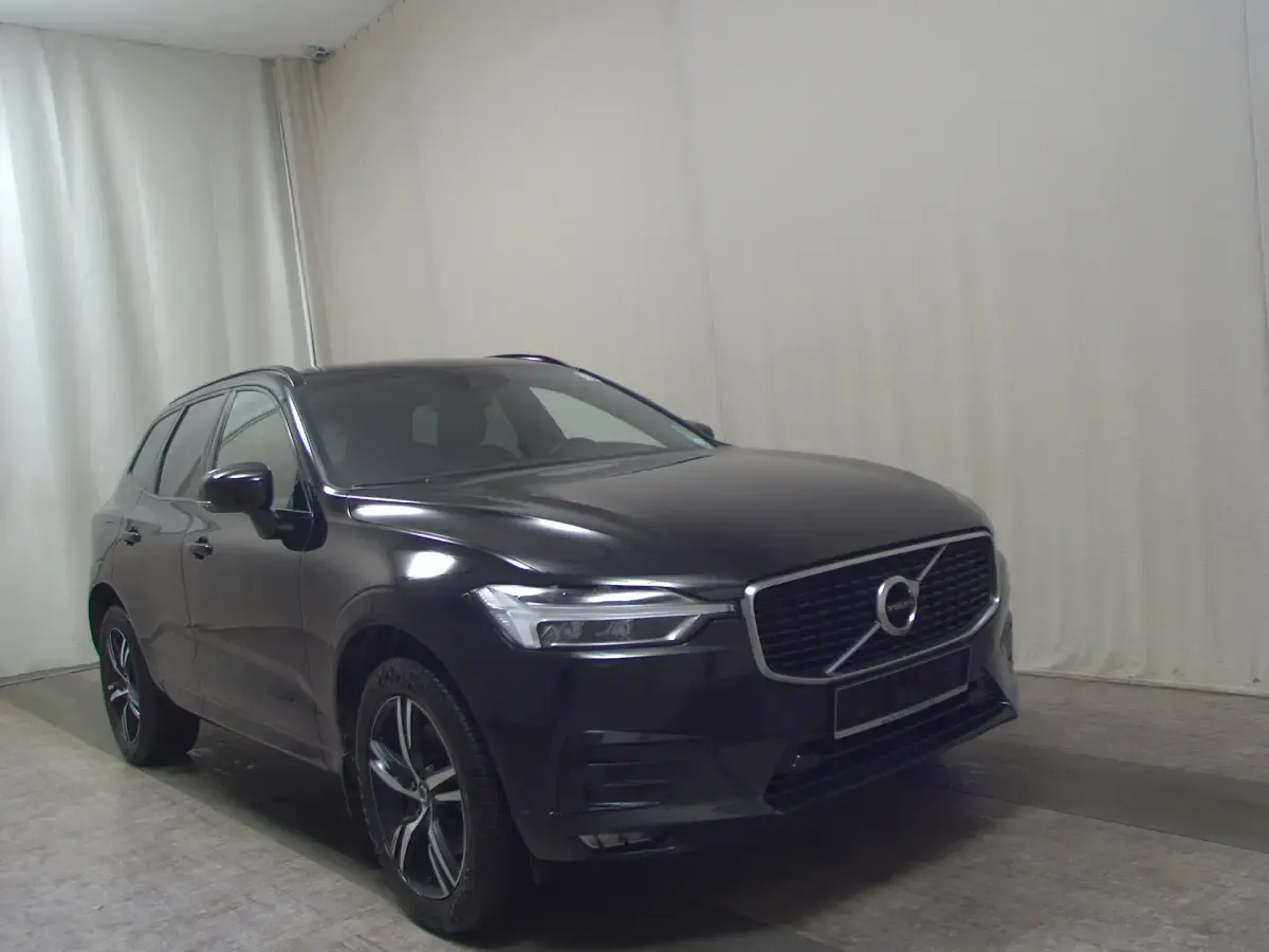 Gebraucht Volvo XC60 R-Design 197 PS (144 kW) 2019 Schwarz SUV