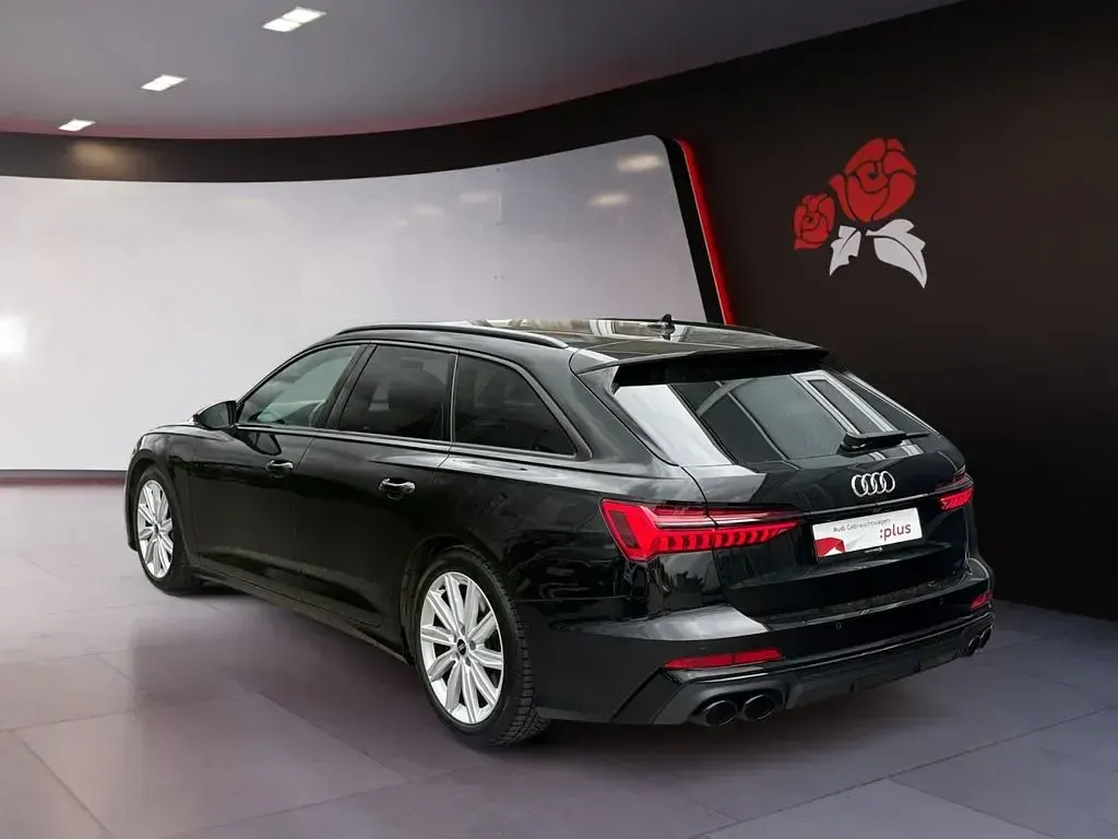 Gebraucht Audi S6 Design 344 PS (253 kW) 2022 Mythosschwarz metallic Kombi