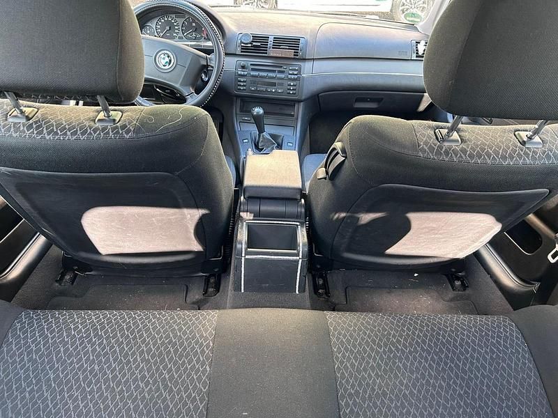 Gebraucht BMW 316 2002 Silber Coupé