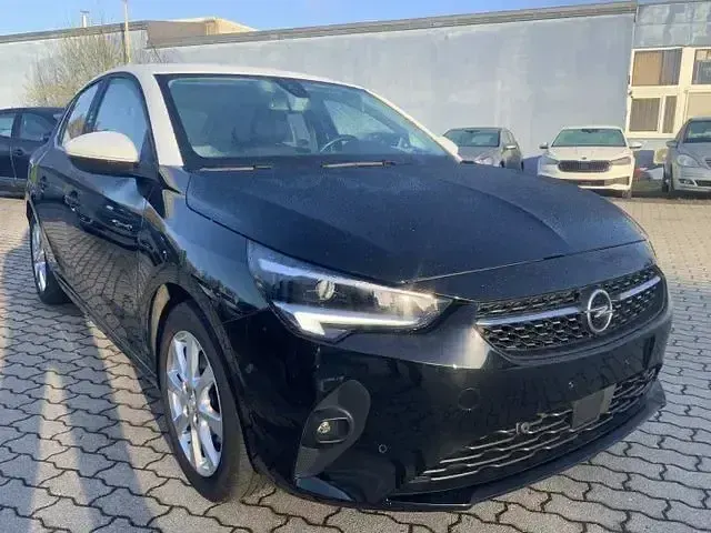 Używany Opel Corsa Elegance 101 KM (74 kW) 2021 Czarny Hatchback