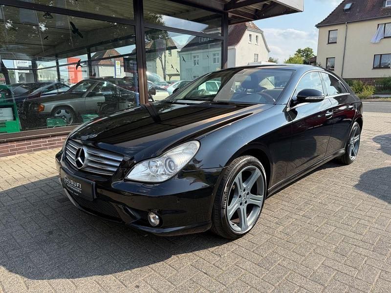 Schwarz Gebraucht 2007 Mercedes CLS320 AMG Limousine | 6.700 € (Fairer Preis) - Bild 1/4