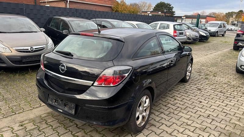 Gebraucht Opel Astra GTC Sport 140 PS (102 kW) 2006 Schwarz Coupé