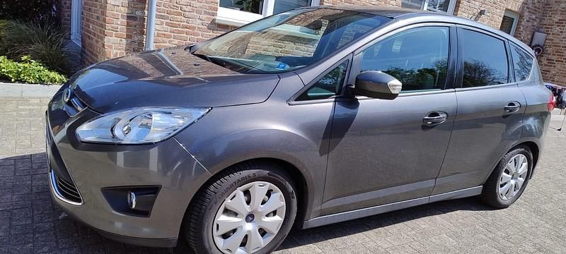Usata Ford C-MAX 140 CV (102 kW) 2015 Grigio Monovolume
