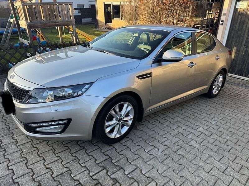 Schwarz Gebraucht 2013 Kia Optima Limousine | 6.999 € (Guter Preis) - Bild 1/4