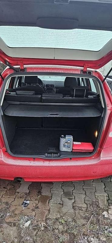 Gebraucht Mercedes 200 136 PS (100 kW) 2005 Rot Limousine