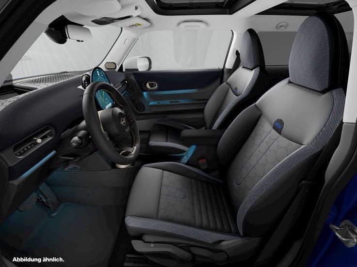 Gebraucht Mini Cooper 114 kW (156 PS) 2025 Blazing blue Kleinwagen