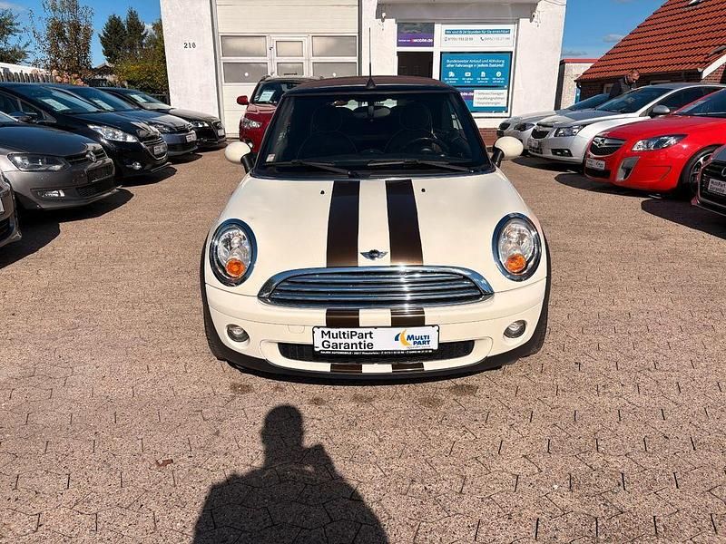 Gebraucht Mini Cooper Cabriolet 122 PS (89 kW) 2010 Weiß Cabrio