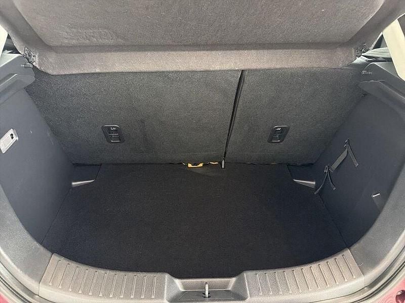 Gebraucht Mazda 2 Kizoku Intense 90 PS (66 kW) 2018 Karmesinrot (metallic) Kleinwagen