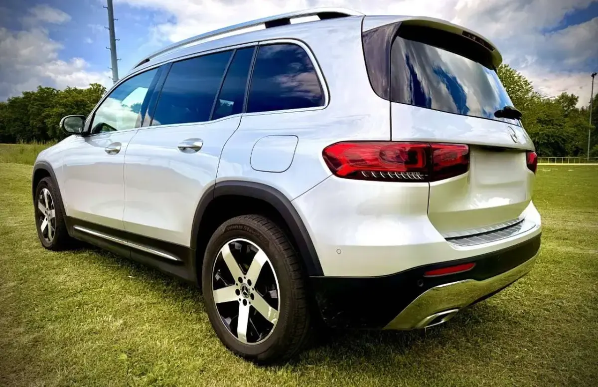 Gebraucht Mercedes GLB250 Progressive 224 PS (164 kW) 2021 Silber SUV