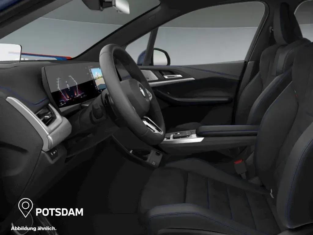 Neu BMW 220 Performance 156 PS (114 kW) 2025 Grau Van / Kleinbus