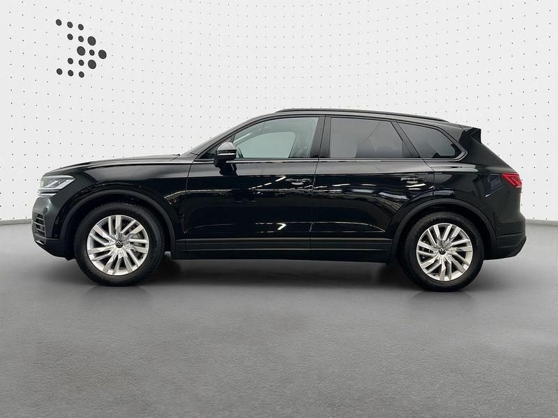 Gebraucht VW Touareg 231 PS (169 kW) 2025 Grenadillschwarz metallic SUV