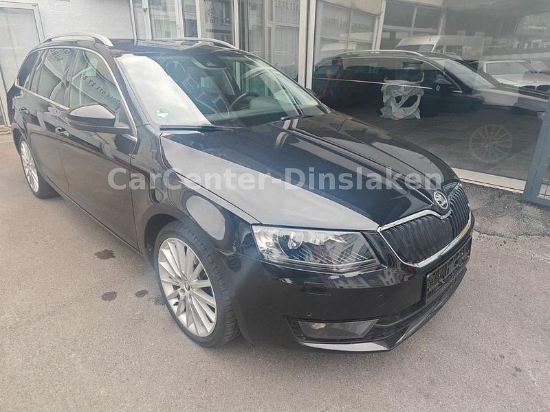 Schwarz Gebraucht 2015 Skoda Octavia Elegance Kombi | 11.999 € (Fairer Preis) - Bild 1/4
