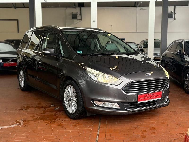 Gebraucht Ford Galaxy Titanium 179 PS (131 kW) 2018 Grau Van / Kleinbus