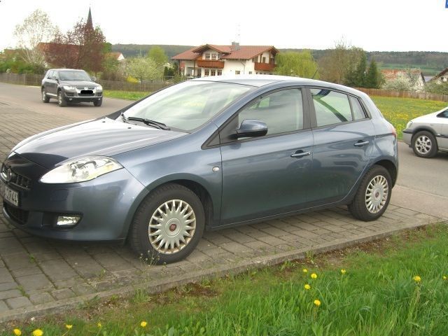 Gebraucht Fiat Bravo Dynamic 163 PS (119 kW) 2008 Blau metallic Kleinwagen
