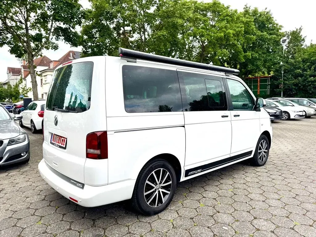 Gebraucht VW Multivan Edition 179 PS (131 kW) 2012 Weiß Van / Kleinbus