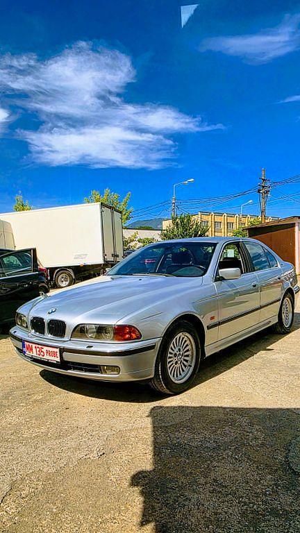 Silber Gebraucht 1996 BMW 535 Limousine | 8.400 € (Teuer) - Bild 1/4
