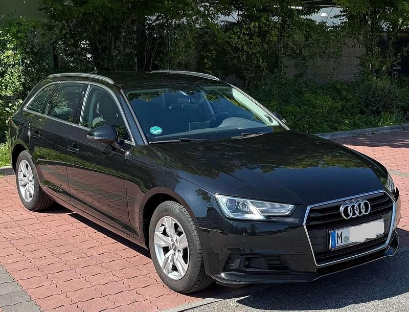 Gebraucht Audi A4 Business 122 PS (89 kW) 2017 Schwarz Kombi