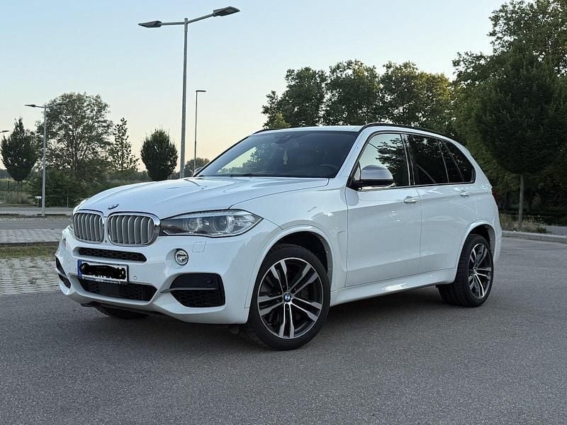 Weiß Gebraucht 2014 BMW X5 Shadowline SUV | 32.500 € (Fairer Preis) - Bild 1/4